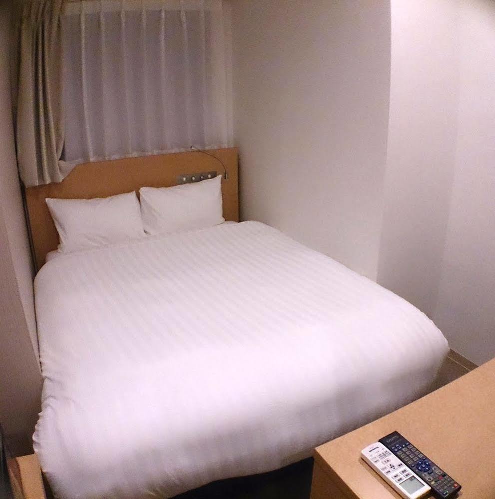 Akasaka Crystal Hotel (Adults Only) Токио Экстерьер фото